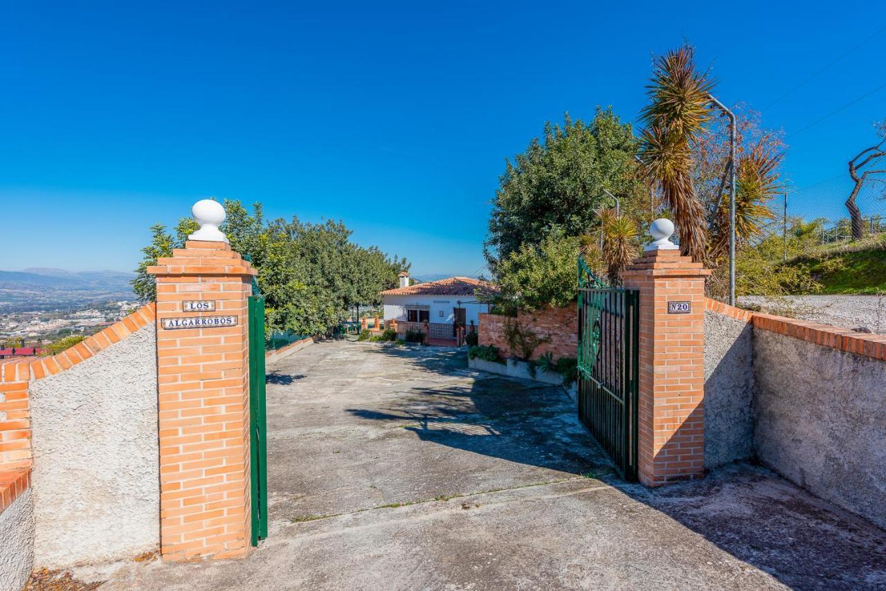 Los Algarrobos - Mountain And Relax Near The Beach Malaga Bagian luar foto
