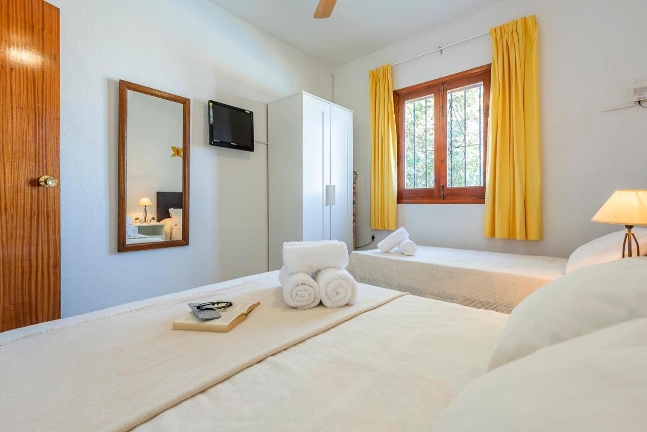 Los Algarrobos - Mountain And Relax Near The Beach Malaga Bagian luar foto
