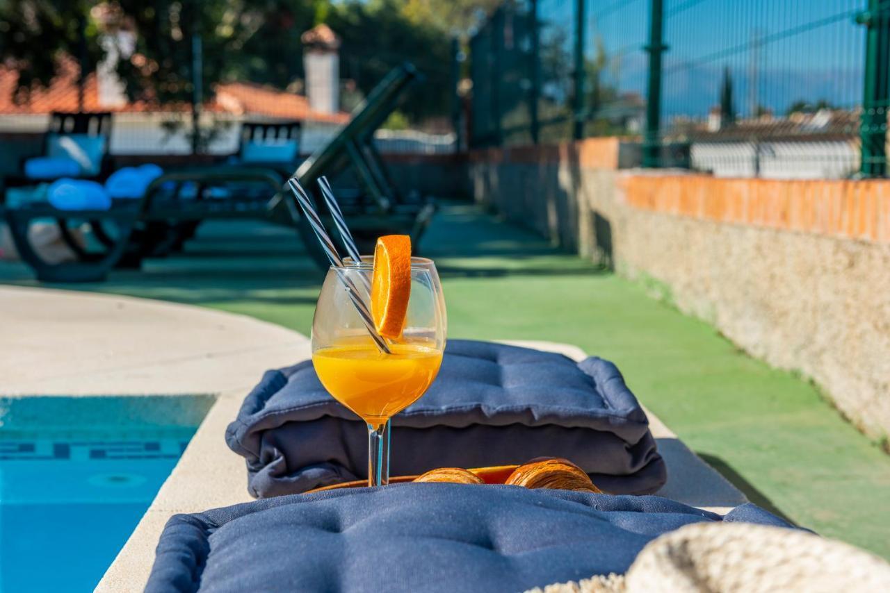 Los Algarrobos - Mountain And Relax Near The Beach Malaga Bagian luar foto