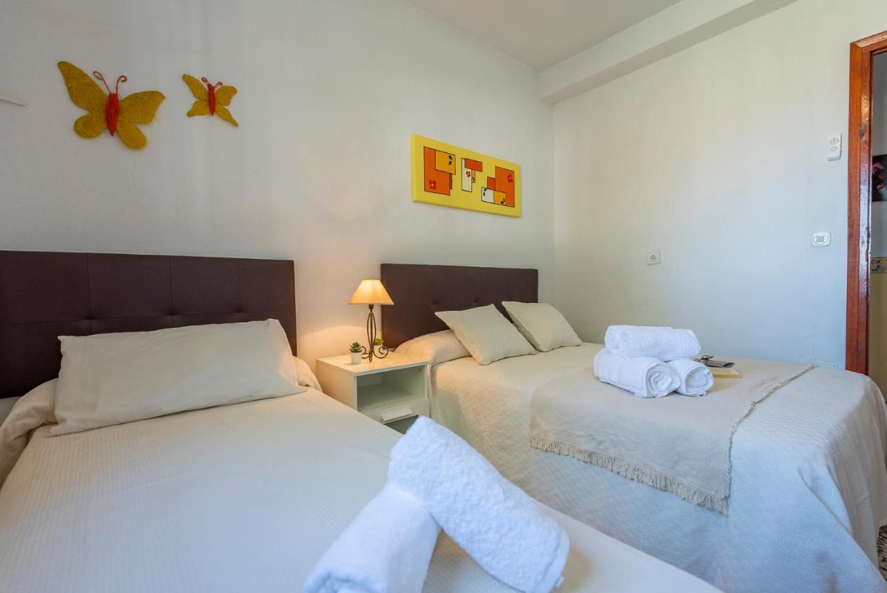 Los Algarrobos - Mountain And Relax Near The Beach Malaga Bagian luar foto