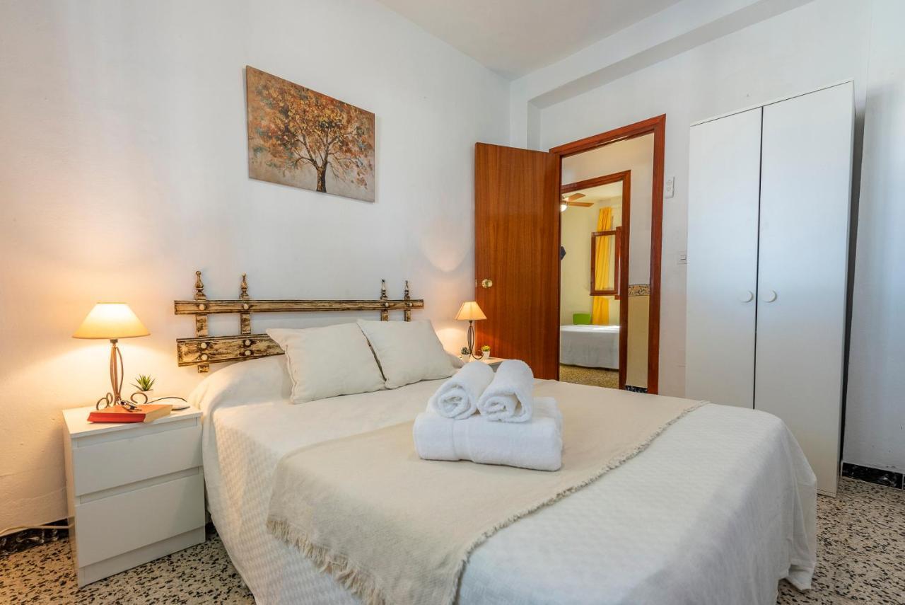 Los Algarrobos - Mountain And Relax Near The Beach Malaga Bagian luar foto