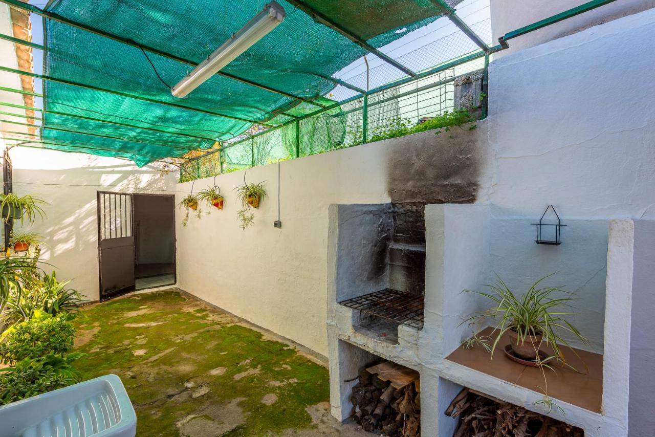 Los Algarrobos - Mountain And Relax Near The Beach Malaga Bagian luar foto